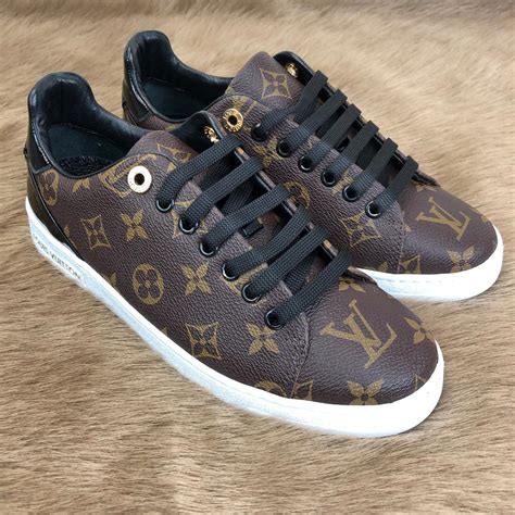 lv sneakers prijs|authentic louis vuitton sneakers.